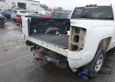 2018 Chevrolet Silverado 1500 Wt z USA, uszkodzony, nr VIN 1GCRCNEC4JZ348055